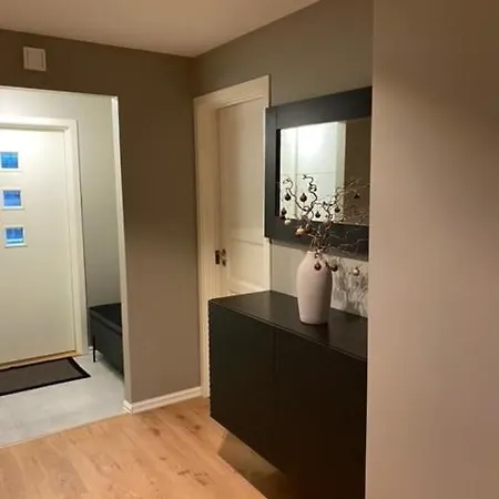 Villa 15 Mins From Center, Familyhome Bergen